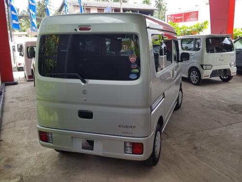 Suzuki Every Join 2016