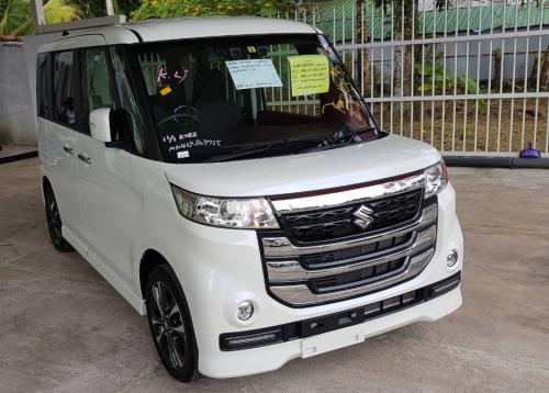 Suzuki-Spacia Z-2017