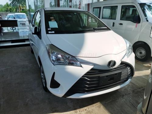 Toyota-Vitz-2018