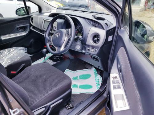 Toyota Vitz 2016