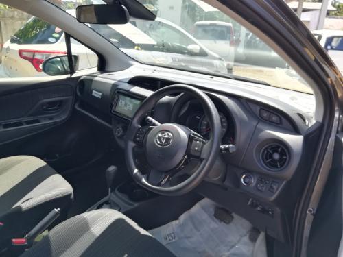 Toyota Vitz 2017