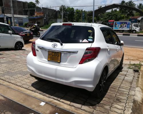 Toyota Vitz 2016