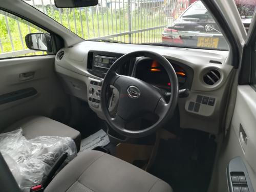 Daihatsu Mira 2017