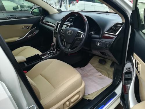 Toyota Premio G Superior 2017