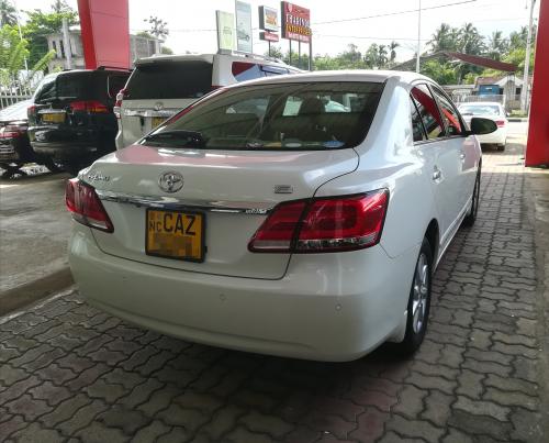 Toyota Premio 2018