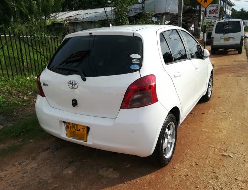 Toyota Vitz 2007