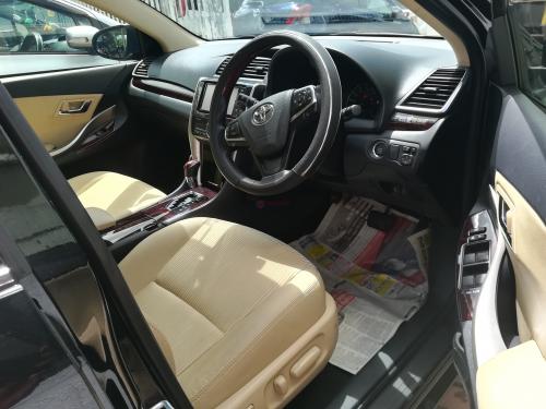 Toyota Premio G Superior 2017