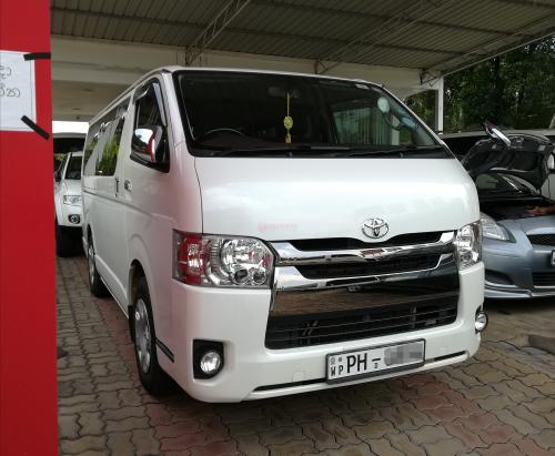 Toyota-KDH 201 Super GL-2015