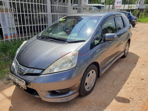 Honda-Fit Shuttle GP2-2013
