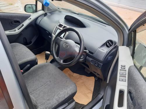 Toyota Vitz 2007