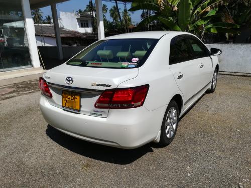 Toyota Premio 2018