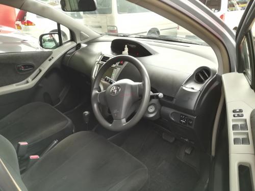 Toyota Vitz 2007