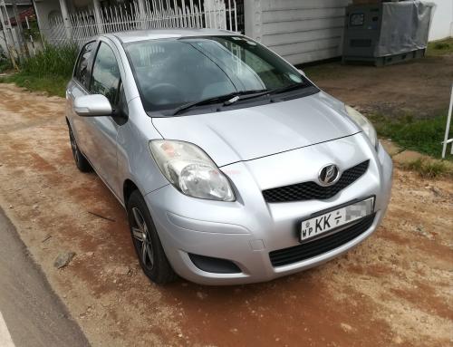 Toyota-Vitz-2007