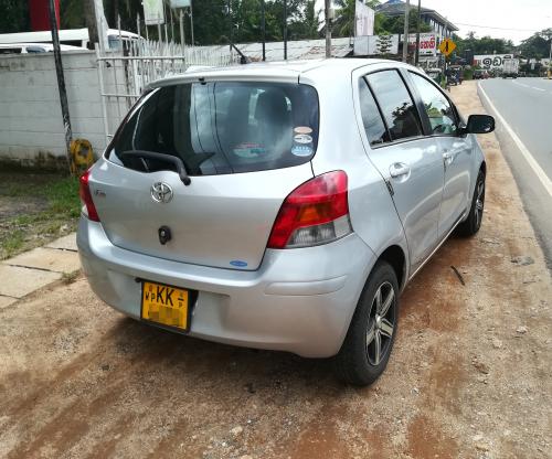 Toyota Vitz 2007