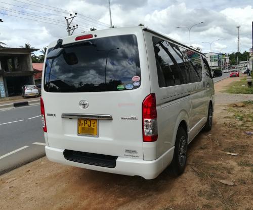 Toyota KDH 201 Super GL 2015