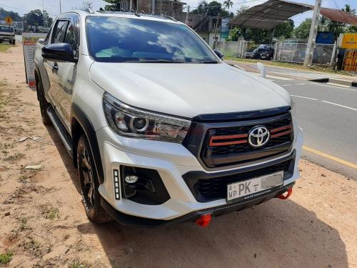 Toyota Hilux Rocco 2020