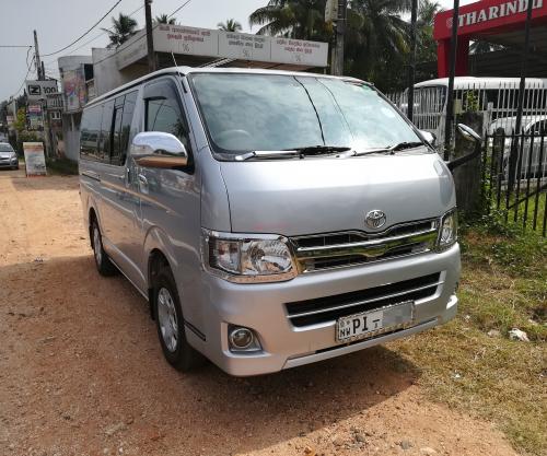 Toyota KDH 201 GL 2013