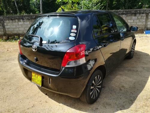 Toyota Vitz 2009
