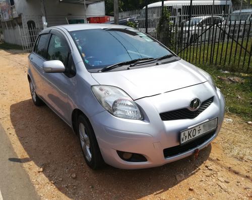 Toyota-Vitz -2008