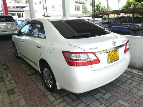 Toyota Premio G Superior 2013