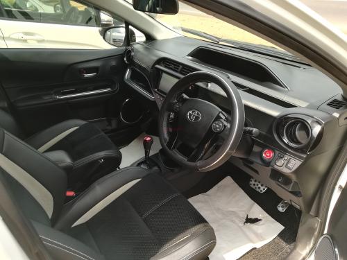 Toyota Aqua 2015