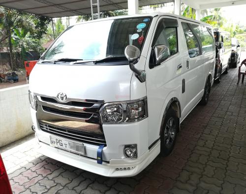 Toyota-KDH 201 Super GL-2015