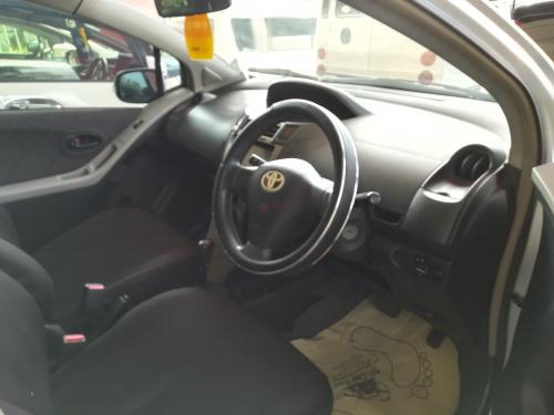 Toyota Vitz 2008