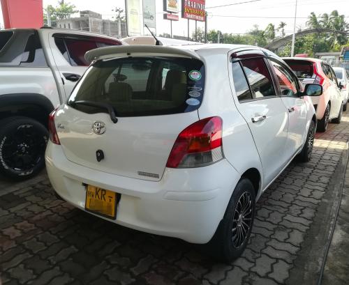 Toyota Vitz 2008