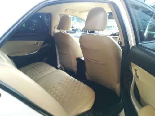 Toyota Premio G Superior 2016