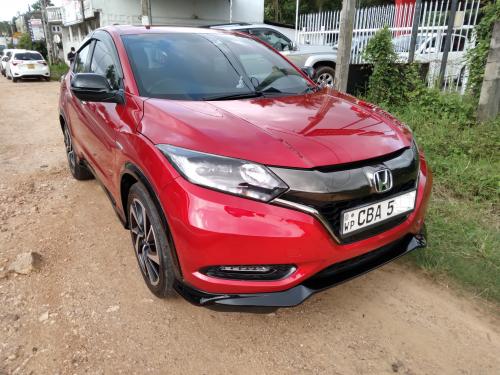 Honda-Vezel-2017