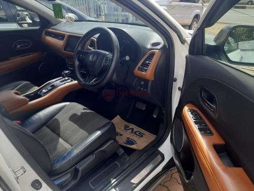 Honda Vezel 2015