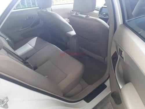 Toyota Premio 2012