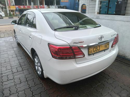 Toyota Premio 2019