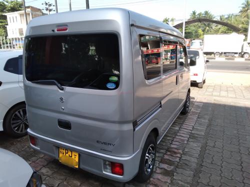 Suzuki Every 2016