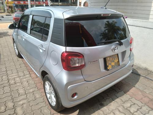 Toyota Passo 2016