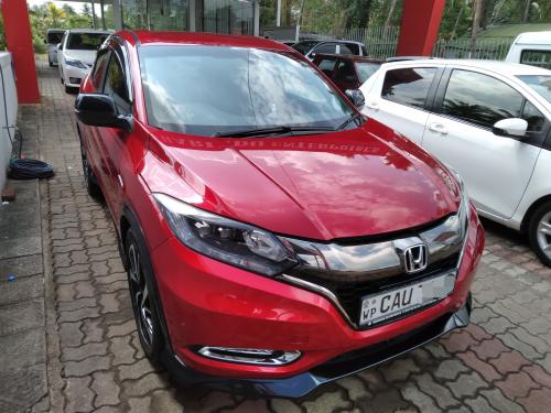 Honda-Vezel-2016
