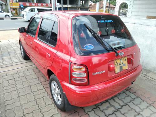 Nissan March 2002