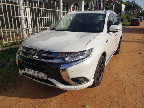 Mitsubishi Outlander 2015