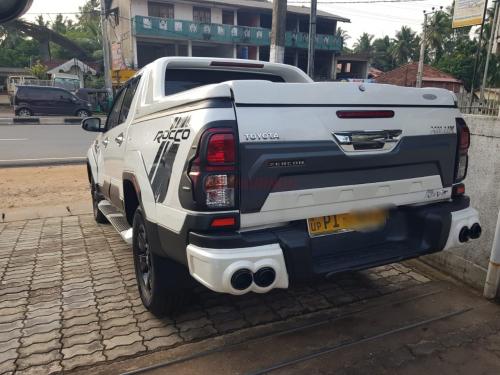Toyota Hilux Revo 2017
