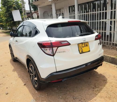 Honda Vezel RS Sensing 2017