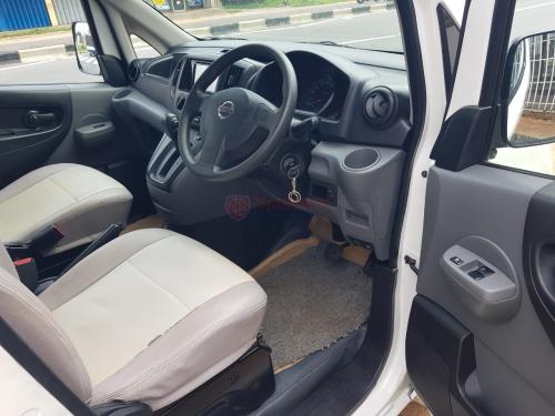 Nissan NV200 Vanatte 2012