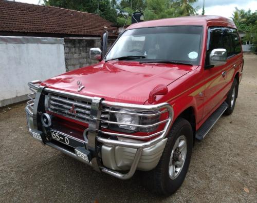 Mitsubishi Pajero  1995