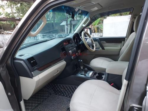 Mitsubishi Montero  2013