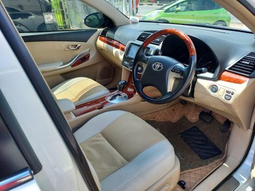 Toyota Premio  2014