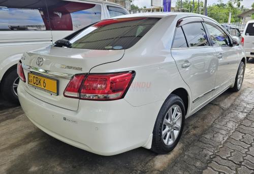 Toyota Premio 2019
