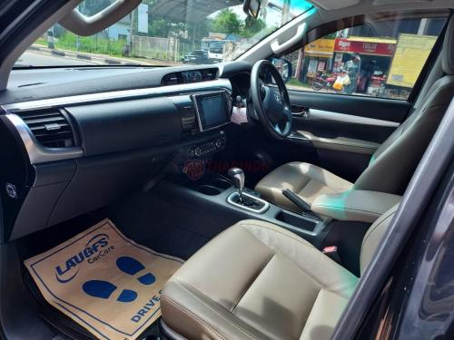 Toyota Hilux Revo  2016