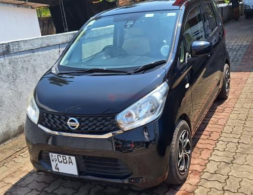 Nissan-Dayz-2015