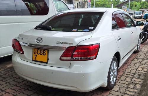 Toyota Premio G superior  2018