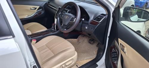 Toyota Premio G superior  2018