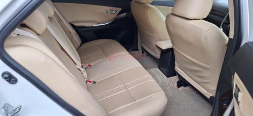 Toyota Premio G superior  2018